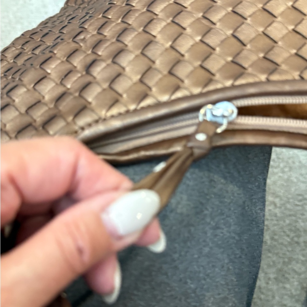 Apt. 9 Chic Brown Woven Hobo Bag - Picture 7 of 11